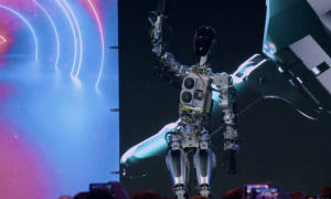एलन मस्क ने टेस्ला ह्यूमनॉइड रोबोट का किया प्रदर्शन |_3.1
