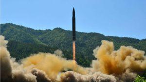 उत्तर कोरिया ने ह्वासोंग-18 अंतरमहाद्वीपीय बैलिस्टिक मिसाइल लॉन्च की