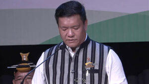 पेमा खांडू ने तीसरी बार अरुणाचल प्रदेश के मुख्यमंत्री के रूप में शपथ ली