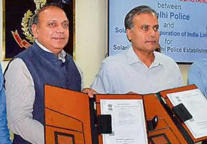 दिल्ली पुलिस और सौर ऊर्जा निगम के बीच साथ समझौते पर हस्ताक्षर |_40.1