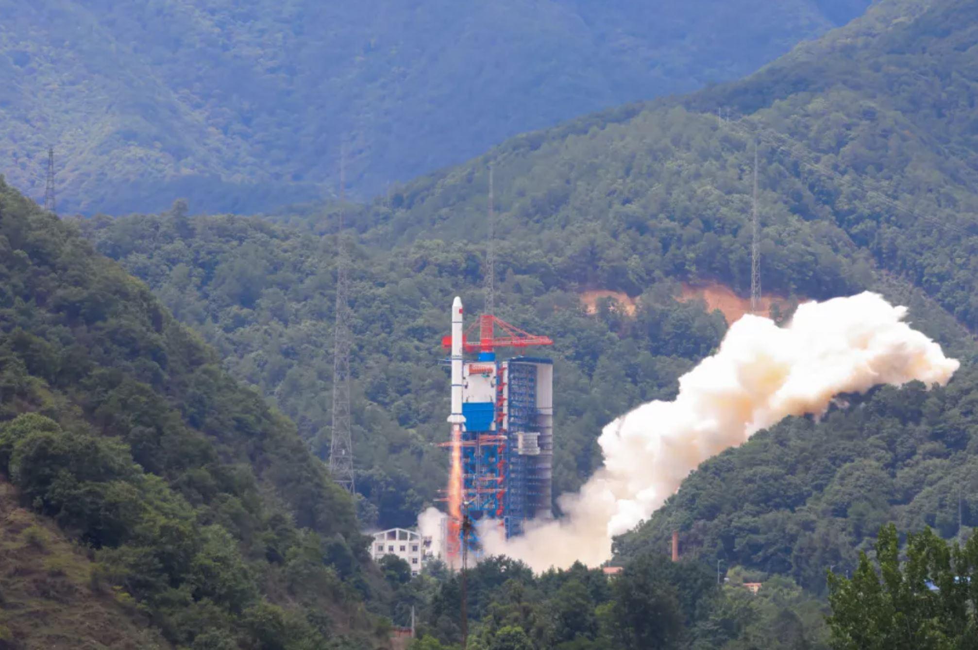 China Resumes Orbital Launches With Zhongxing-26 Satellite Mission_50.1
