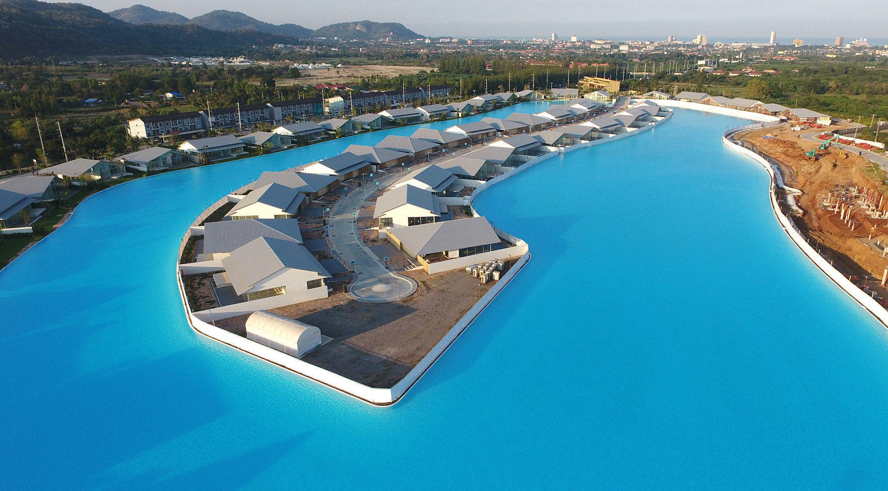 Biggest Swimming Pool In The World 2024, List Of Top-10