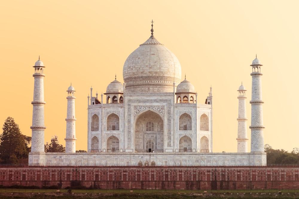 750+ Taj Mahal Pictures [Scenic Travel Photos] | Download Free Images on Unsplash