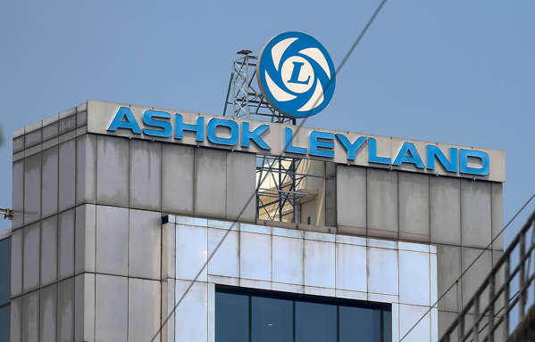 Ashok Leyland unveils all-women production line at Tamil Nadu plant_40.1