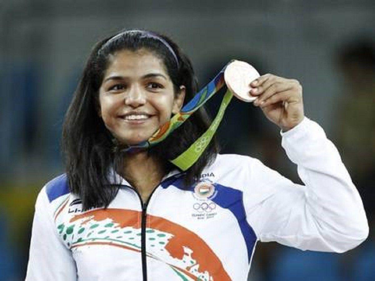 Sakshi Malik refused the job': Haryana minister rejects Olympian wrestler's  claim state govt gave her no job | India News