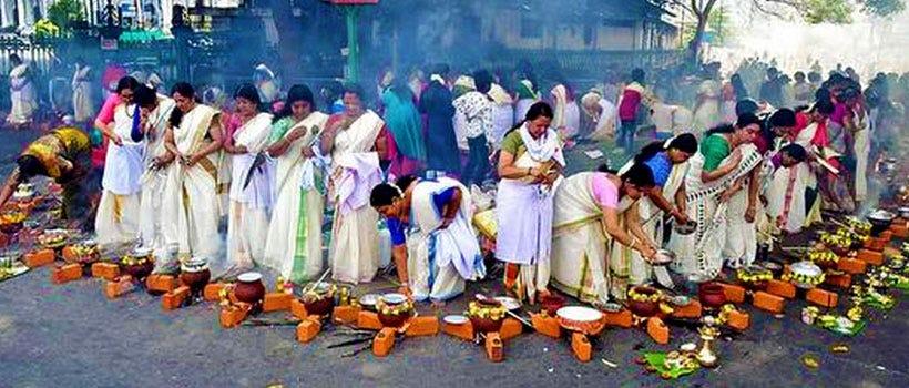 Attukal Pongala celebrated with pomp by women in Kerala