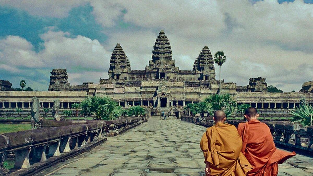 Step into Angkor Wat— the 8th wonder of the world | Travel News – India TV