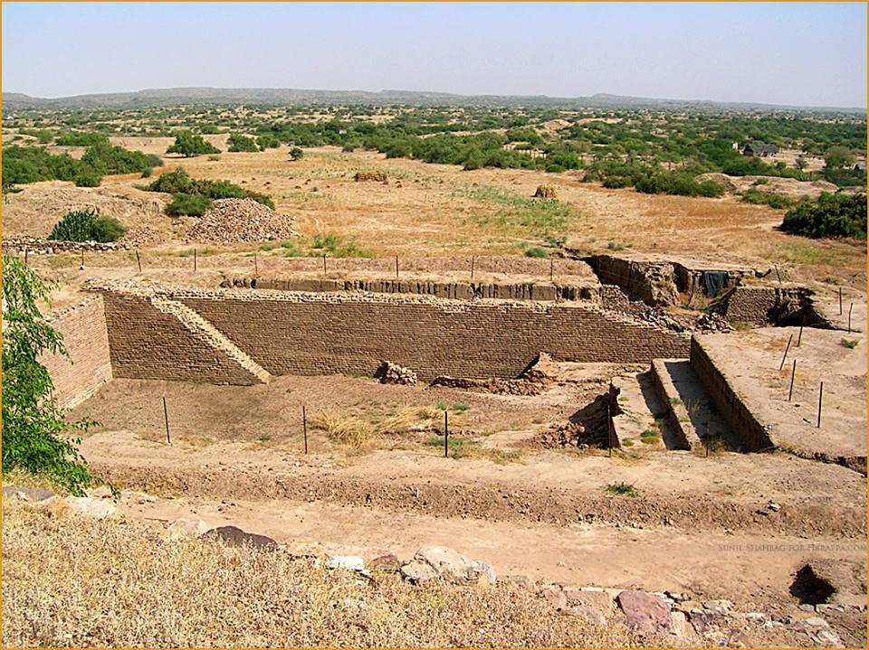 Dholavira: A City of Harappan Civilization_30.1