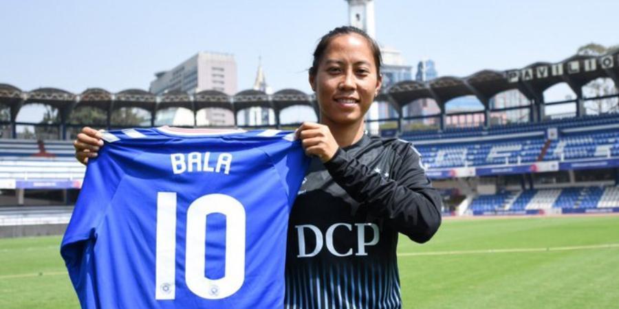 Ngangom Bala Devi named AIFF 'Women's Footballer of the Year' 2020-21 |  బాలా దేవి ని 2020-21 లో ఎఐఎఫ్ఎఫ్ 'ఉమెన్స్ ఫుట్ బాల్ క్రీడాకారిని  ఆఫ్ ది ఇయర్' గా ఎంపికయ్యారు |_30.1
