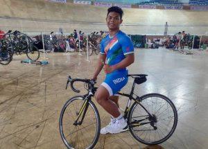 Esow Alben wins gold at Berlin cycling tournament_4.1