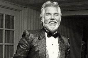 American singer Kenny Rogers passes away_4.1