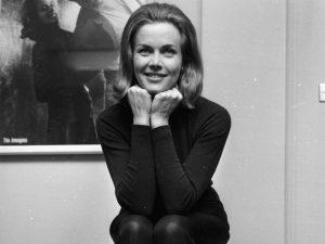 James Bond film actress Honor Blackman passes away_4.1