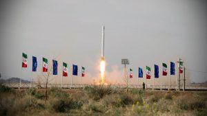 Iran launches its 1st military satellite "Noor" into orbit_40.1