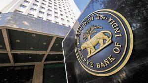 RBI allows loans up to Rs 5 cr to other banks' directors_4.1
