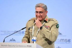 पाकिस्तानी सेना प्रमुख जनरल क़मर जावेद बाजवा के कार्यकाल में 3 साल का विस्तार |_30.1