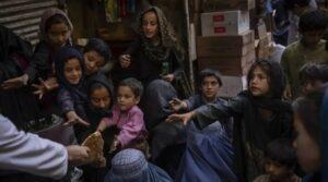 डब्ल्यूएचओ: 10 लाख से अधिक अफगानी बच्चों पर गंभीर कुपोषण संकट |_3.1