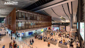 जीएमआर हैदराबाद अंतर्राष्ट्रीय हवाई अड्डे को मिला 'सर्वश्रेष्ठ हवाईअड्डा स्टाफ' के लिए स्काईट्रैक्स पुरस्कार |_3.1