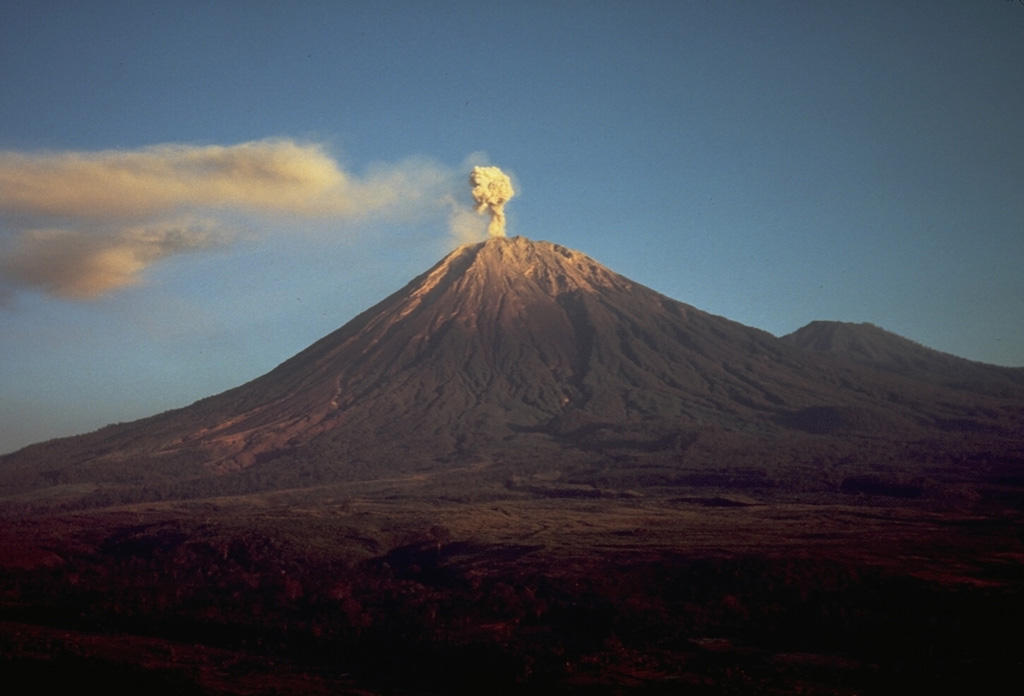Largest Volcano in the World, List of Top-10_80.1