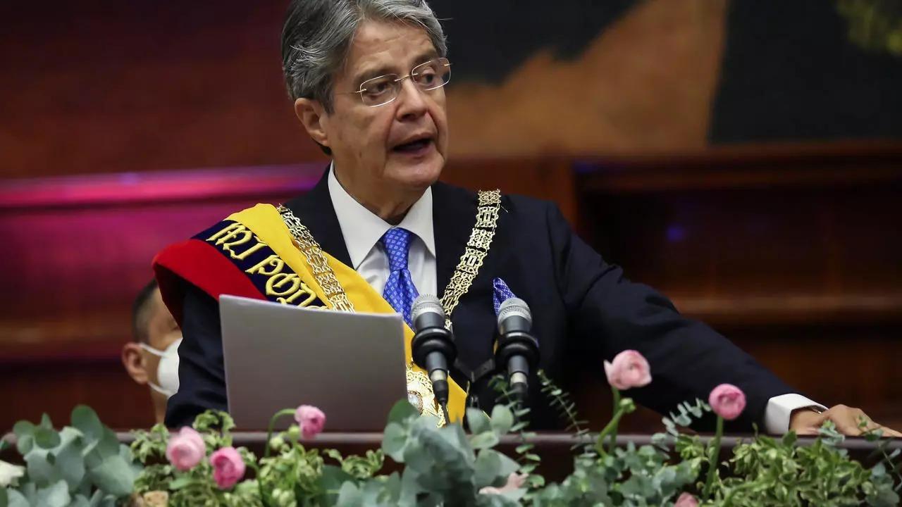 Ecuador's Lasso sworn in as first right-wing leader in 14 years | ইকুয়েডরের লাসো 14 বছরের মধ্যে প্রথম ডানপন্থী নেতা হিসাবে শপথ গ্রহণ করলেন_20.1