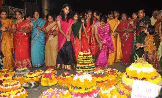 Bathukamma festival begins in Telangana