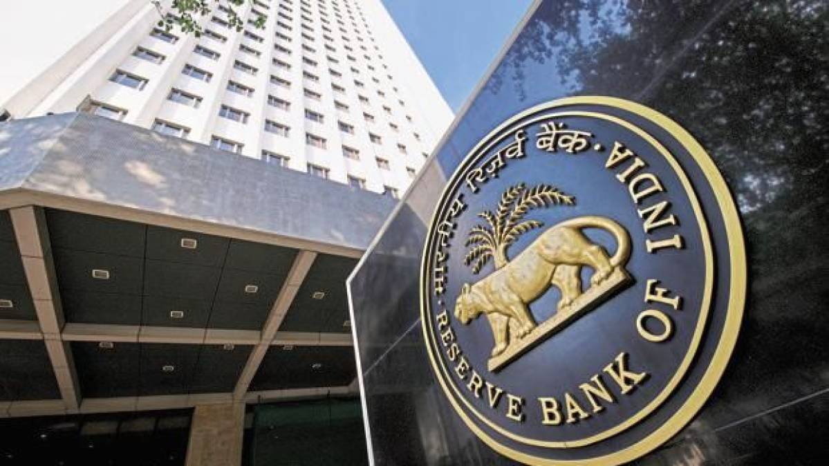 RBI imposes Rs 1 Crore penalty on SBI for not following norms