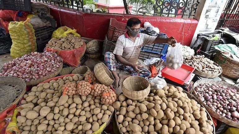 Retail inflation rises to 5.59% in December 2021