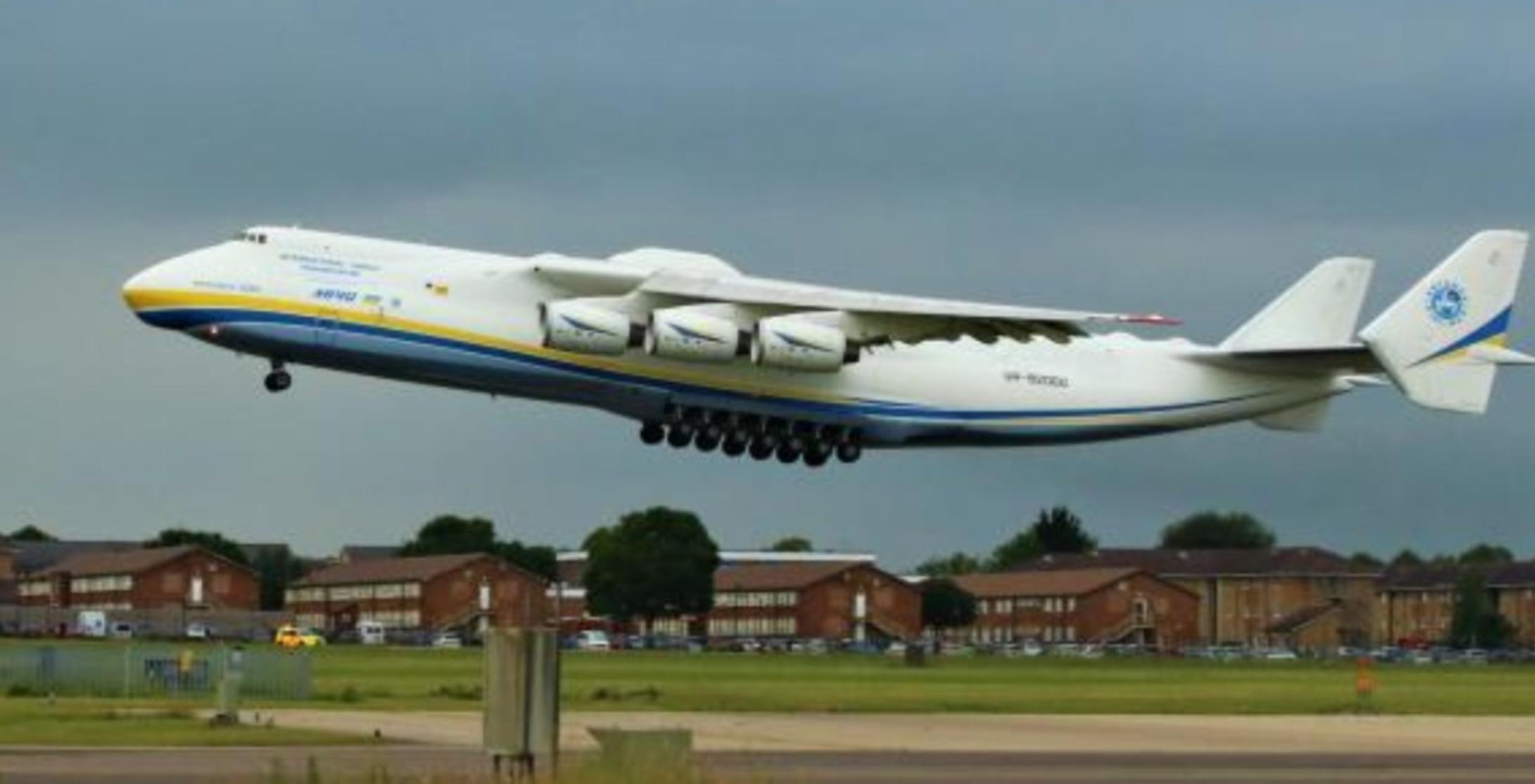 Russia destroyed the largest plane in the world 'Mriya'_60.1