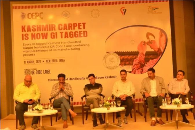 India’s 1st ever GI-tagged Kashmir carpets flagged off to Germany