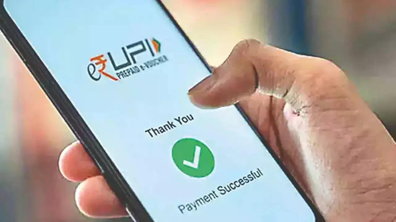 UPI ends 2023 with record transactions worth ₹18-lakh crore, up 42% y-o-y_60.1
