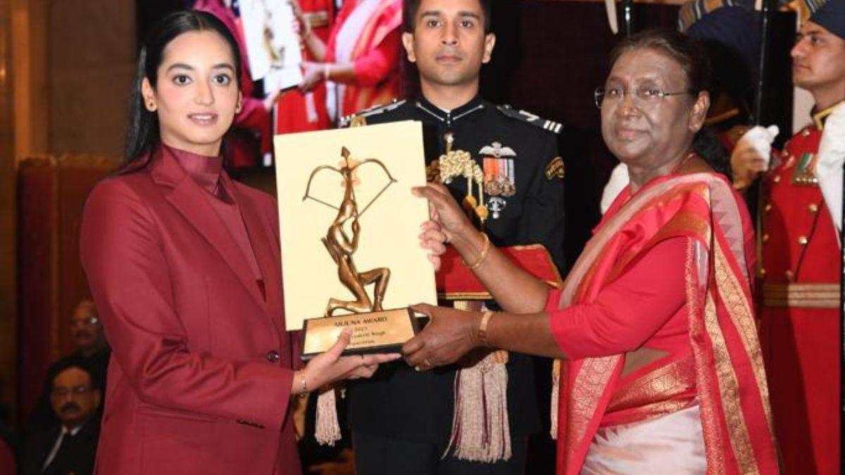 Divyakriti Singh Becomes 1st Indian Woman Arjuna Awardee for Equestrian Sports_60.1