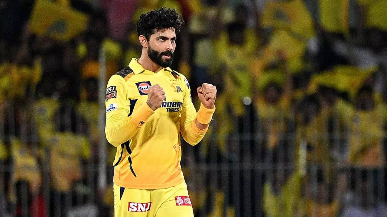 Ravindra Jadeja: IPL 2023: Ravindra Jadeja claims 3/22 as CSK restrict SRH to 134/7 | Cricket News - Times of India