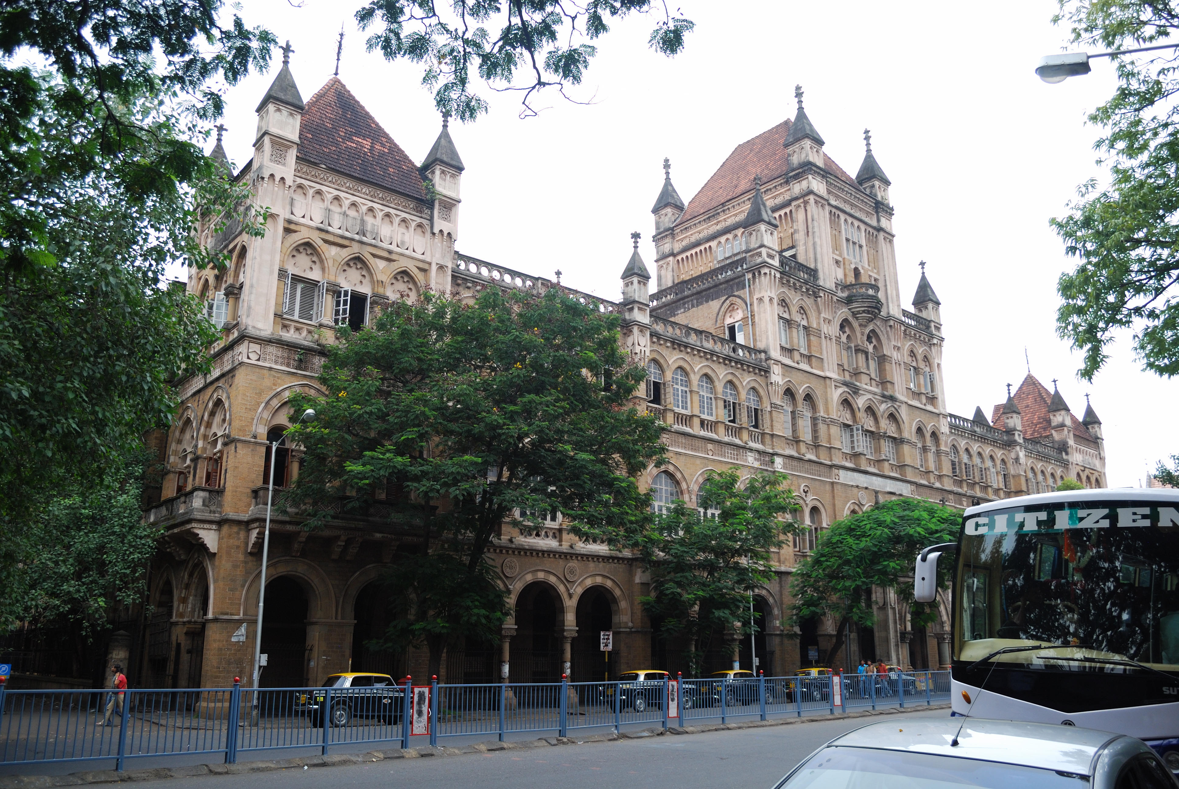 elphinstone college mumbai 