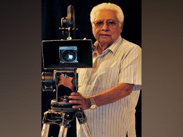 A tribute to Basu Chatterjee- The maverick of middle cinema_40.1