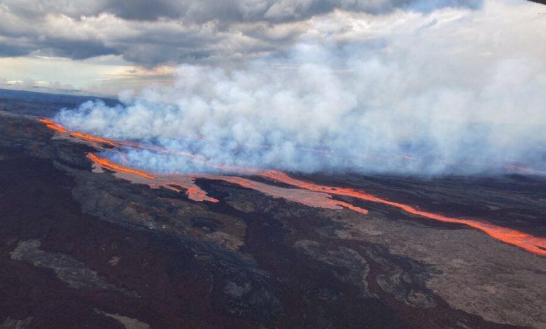 Eruption of Hawaii's Mauna Loa volcano first time in 40 years_40.1