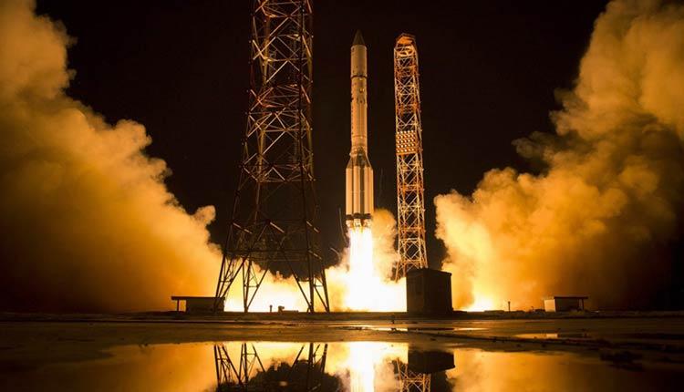 Russia launched Soyuz Carrier Rocket with 33 satellites_40.1