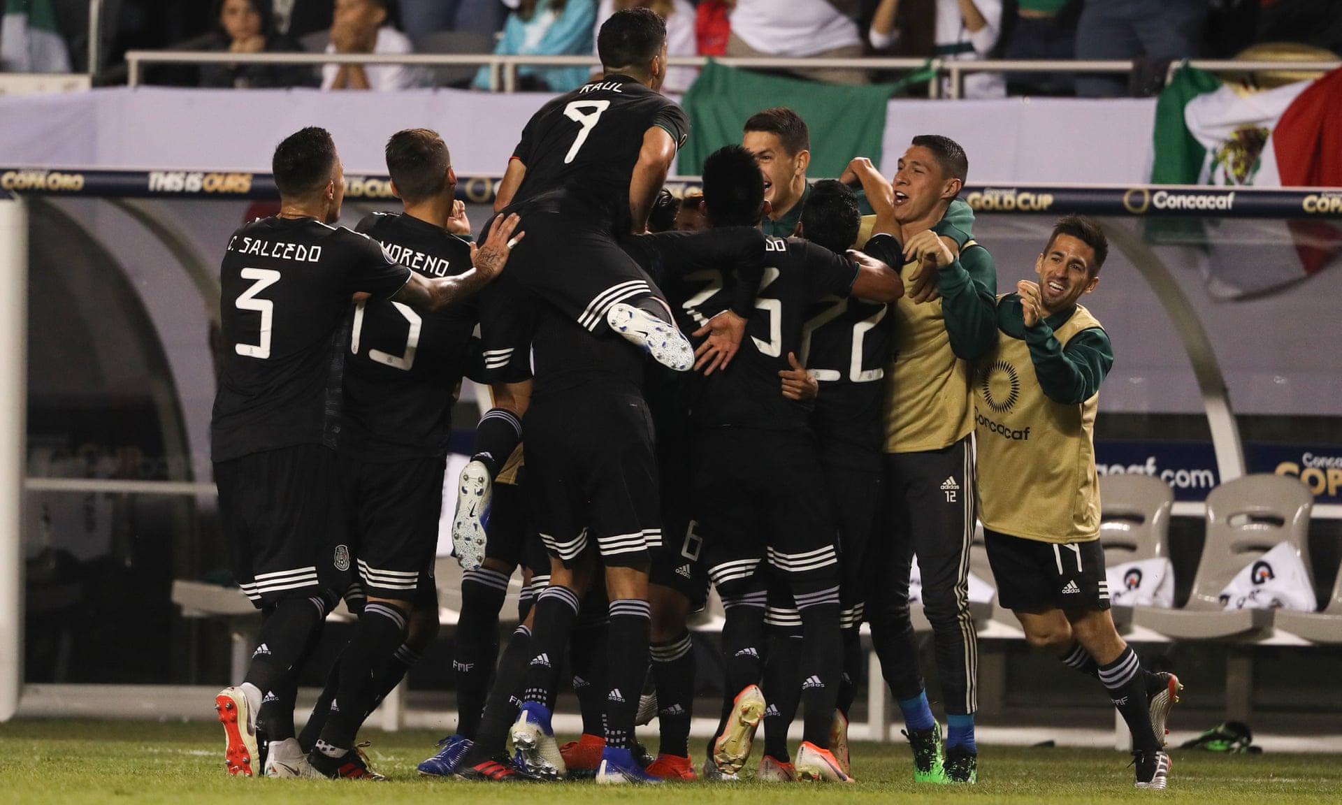 Mexico seals Gold Cup final over USA_40.1