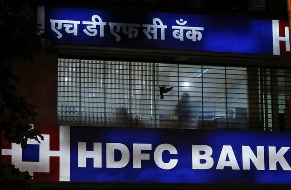 HDFC Bank, CSC launch credit card for VLEs and small traders_40.1