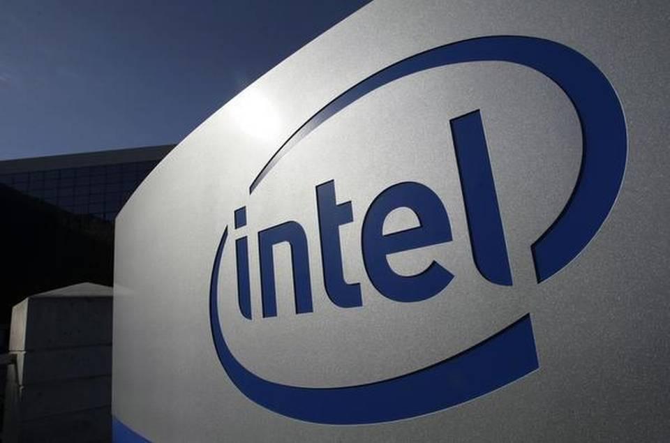 Intel launches first artificial intelligence chip Springhill_40.1