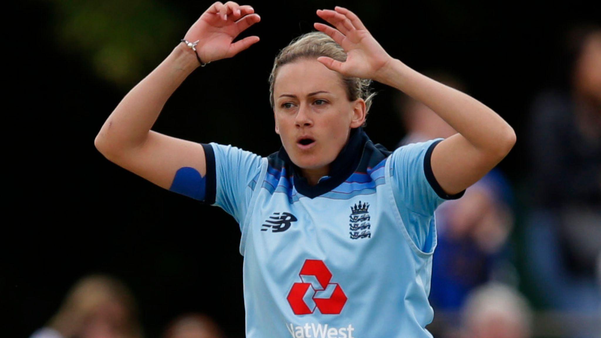 England Cricketer Laura Marsh announces retirement_40.1
