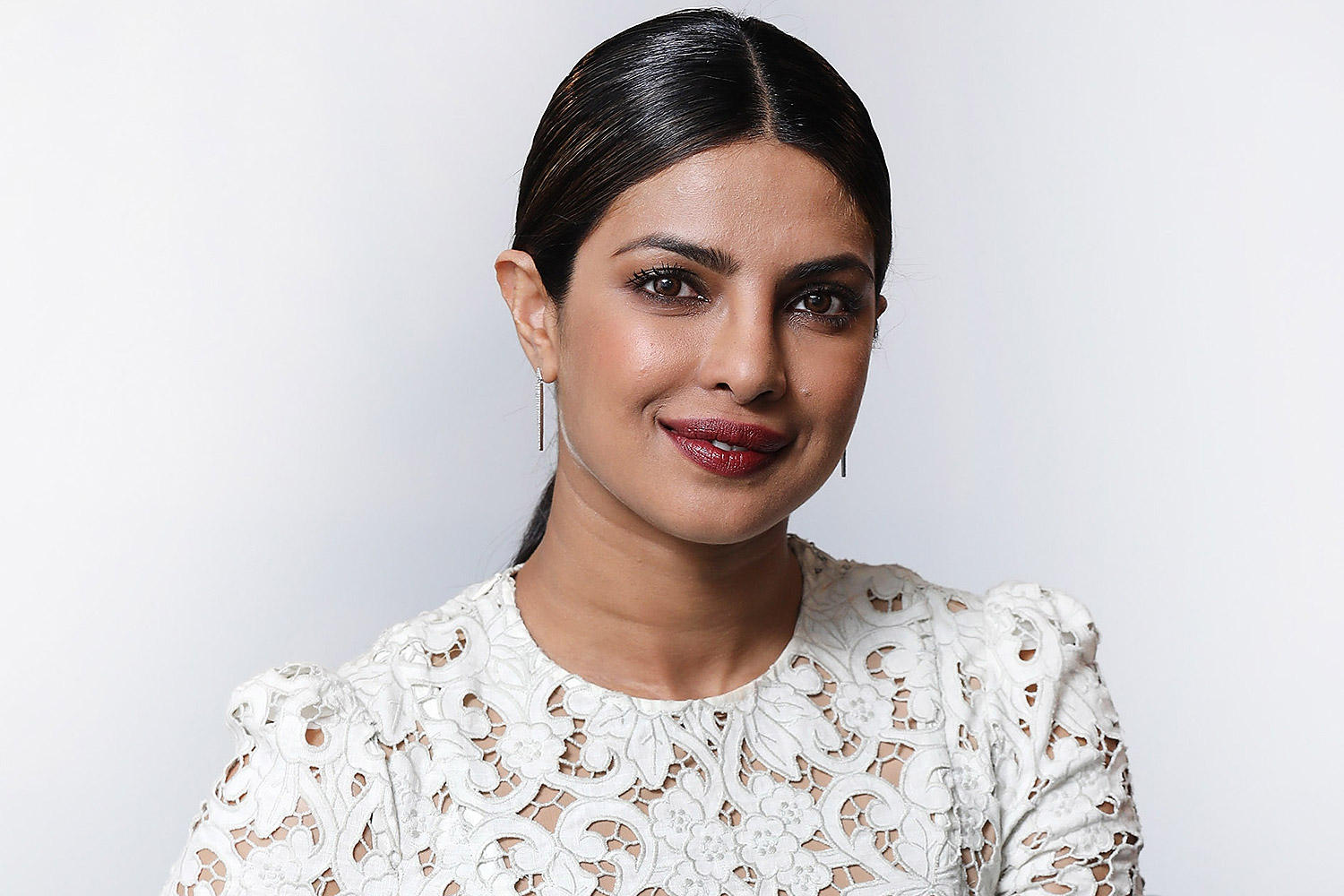 Priyanka Chopra works jointly with WHO to spread awareness over COVID-19_40.1