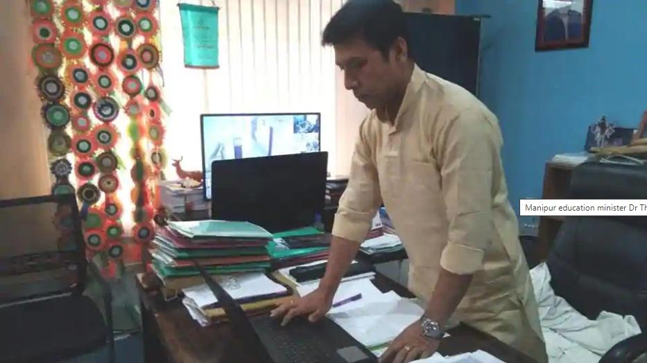 Manipur Govt launches Electronic format of comic textbooks_50.1