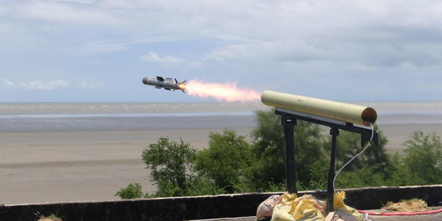 India successfully tests fires ATGM "Dhruvastra"_50.1