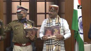 Om Birla releases book on 19th anniversary of Parliament attack_40.1