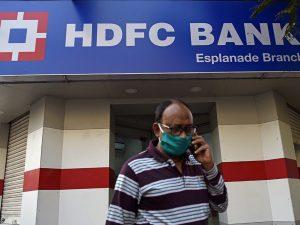 HDFC Bank ranks top among 100 BFSI Firms in India_4.1