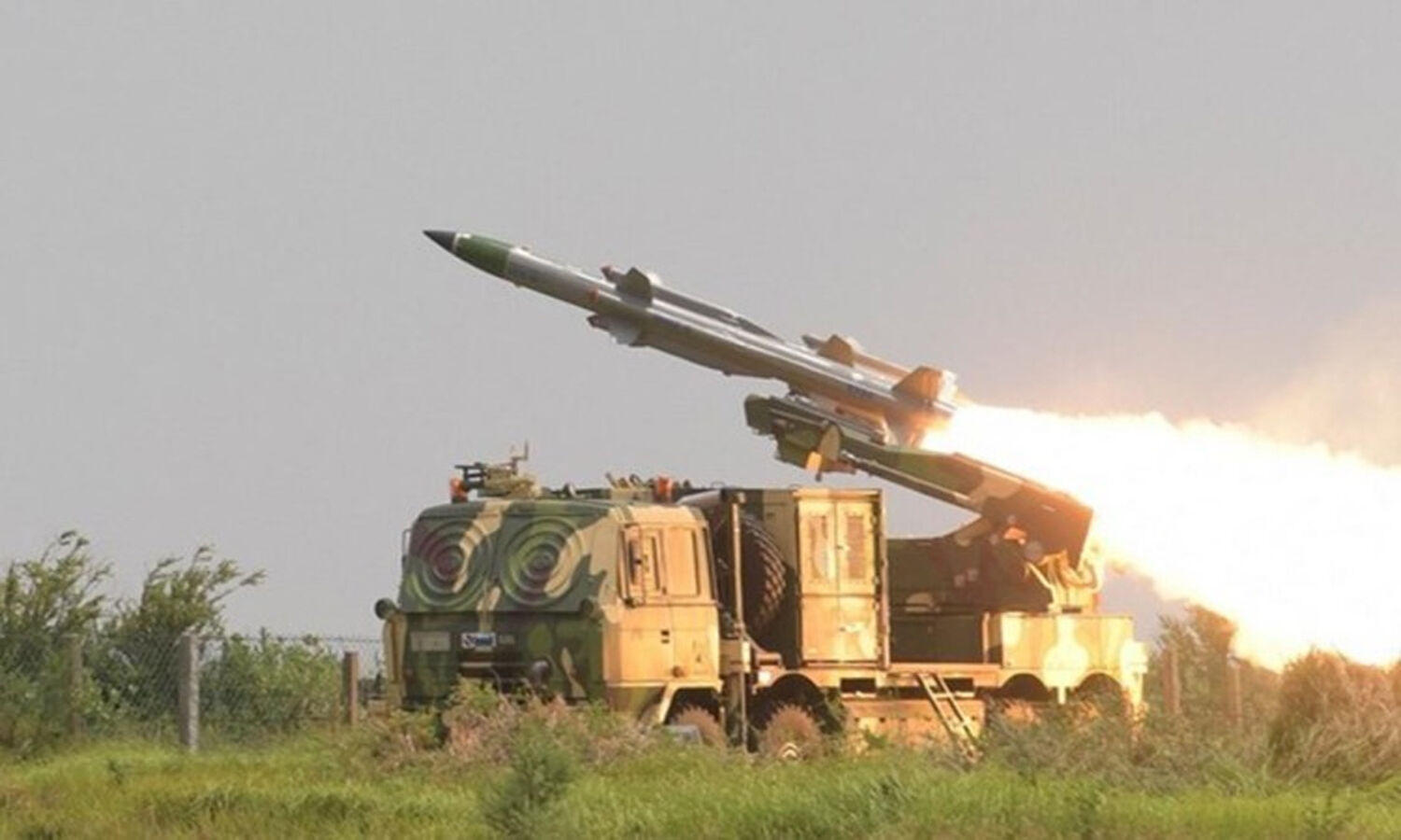 DRDO successfully conducts maiden test launch of Akash-NG Missile_40.1