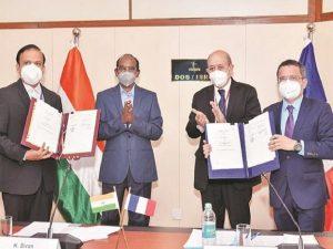 India sign MoU with France for cooperation on Gaganyaan Mission_4.1