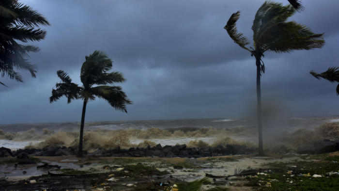 Cyclone Taukate hits many states | ঘূর্ণিঝড় তৌকতে বহু রাজ্যে আঘাত হানছে_30.1