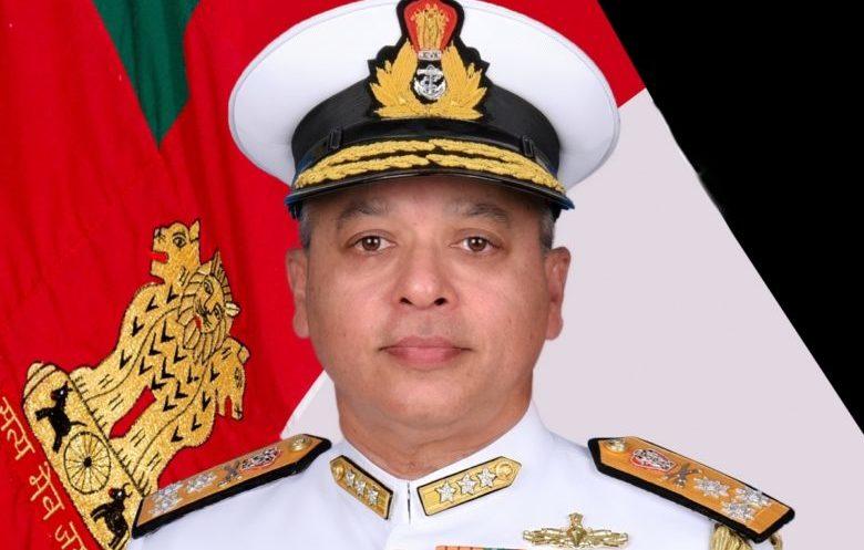 Vice Admiral Rajesh Pendharkar assumes Charge as DG Naval Operations | व्हाइस अ‍ॅडमिरल राजेश पेंढारकर यांनी डीजी नौदल ऑपरेशन म्हणून पदभार स्वीकारला_2.1