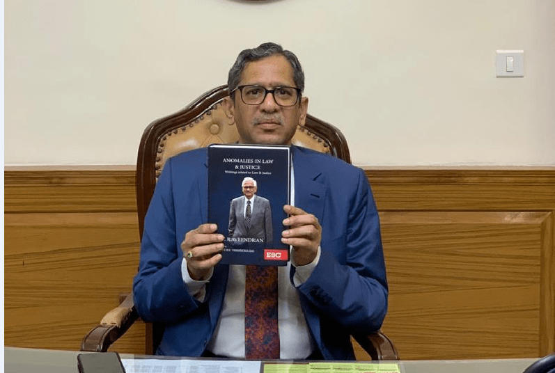 CJI NV Ramana release a book titled "Anomalies in Law and Justice" | CJI এনভি রমন "Anomalies in Law and Justice" নামক একটি বই প্রকাশ করলেন_30.1
