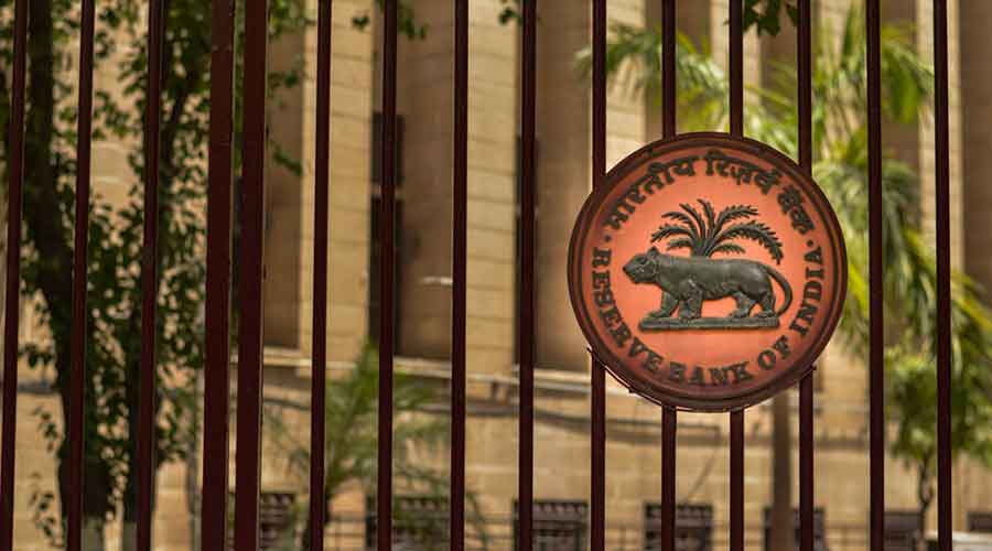 RBI allows lenders to sell fraud loans to ARC_30.1